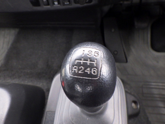 日野 レンジャー 中型 平ボディ（クレーン付） TKG-FD7JLAA(109964) 20枚目