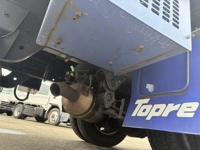 三菱ふそう キャンター 小型 冷蔵冷凍バン TPG-FBA20(110738) 18枚目
