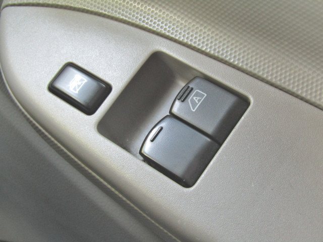 日産自動車 アトラス 小型 バン CBF-SQ2F24(89285) 25枚目