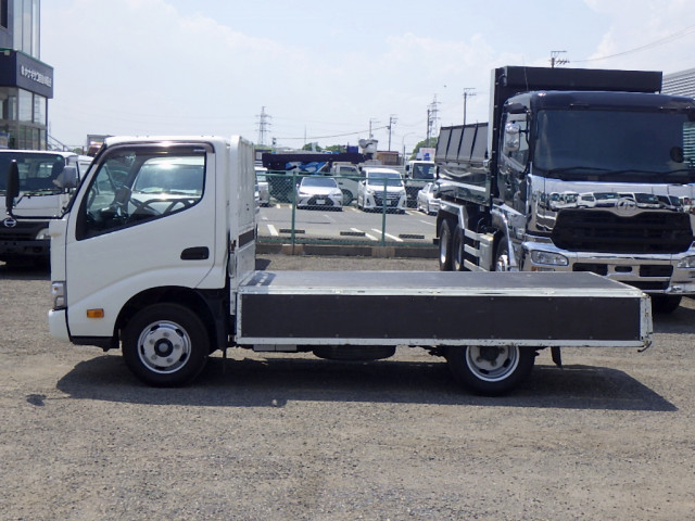 日野 デュトロ 小型 平ボディ 2RG-XZC605M(110039) 7枚目