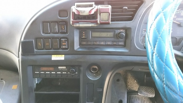 いすゞ ギガ 大型 ウィング PDG-CYJ77W8(4758) 59枚目
