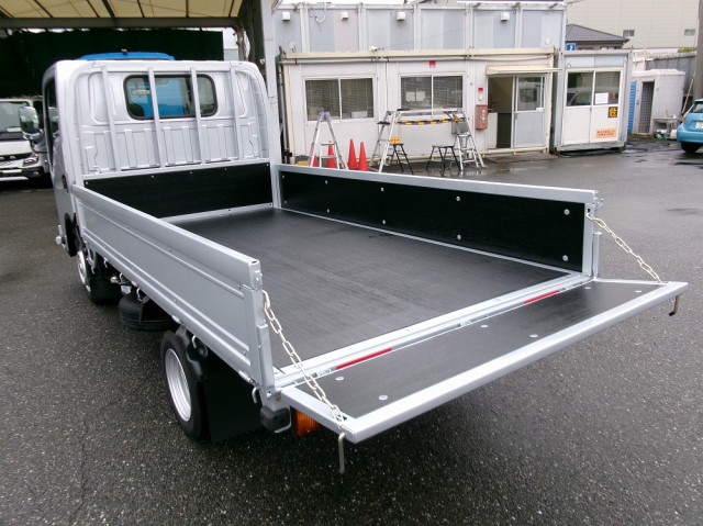 日産自動車 アトラス 小型 平ボディ 3DF-AHR87AF(108125) 18枚目