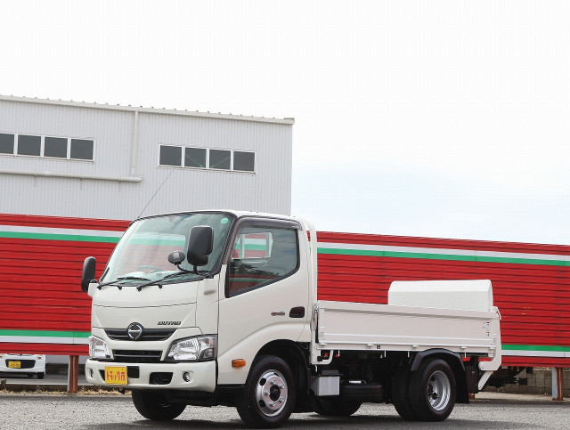 日野 デュトロ 小型 平ボディ TKG-XZU605M(100854) 1枚目