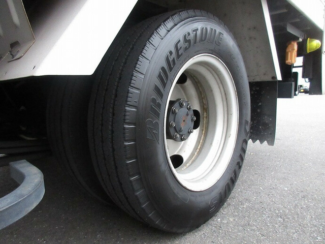 日産自動車 アトラス 小型 バン SKG-ALR85AN(7694) 28枚目