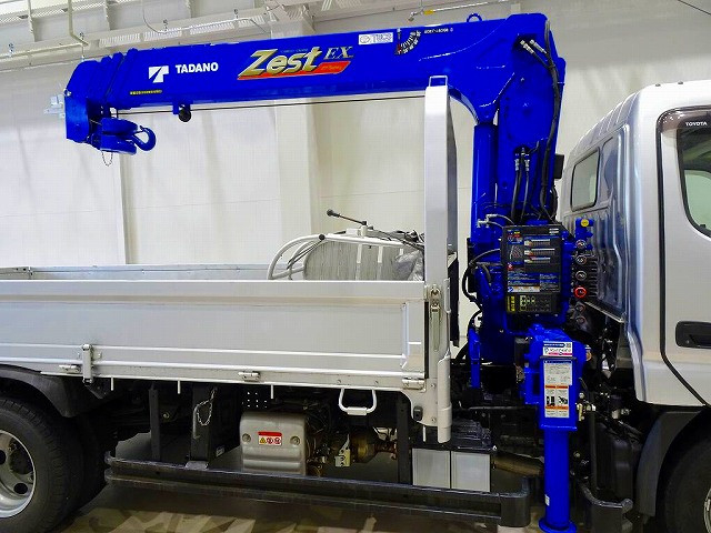 トヨタ ダイナ 小型 平ボディ（クレーン付） 2RG-XZU650(105318) 31枚目