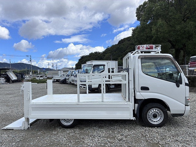 トヨタ トヨエース 小型 平ボディ TC-TRY220(113915) 12枚目