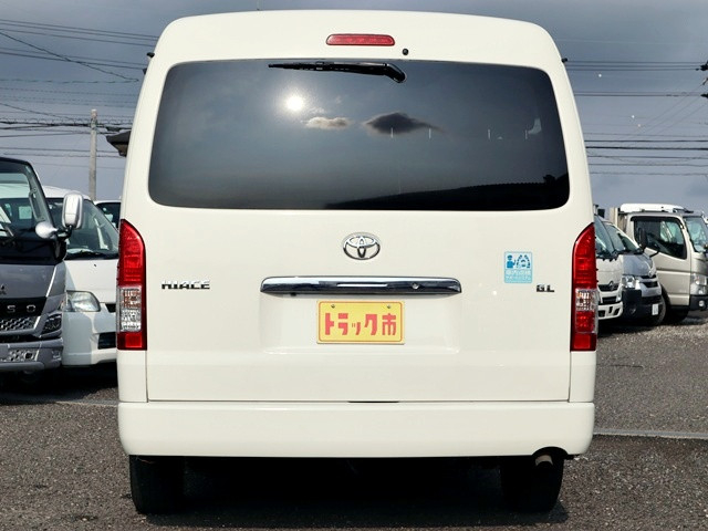 トヨタ ハイエース 小型 バン CBA-TRH214W(109319) 6枚目