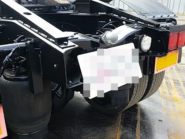 UDトラックス（日産） ビッグサム 大型 トラクタ KL-CK482BAT(8202) 76枚目