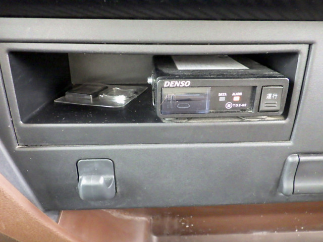 日野 レンジャー 増トン 冷蔵冷凍バン 2DG-GC2ABA(110046) 23枚目
