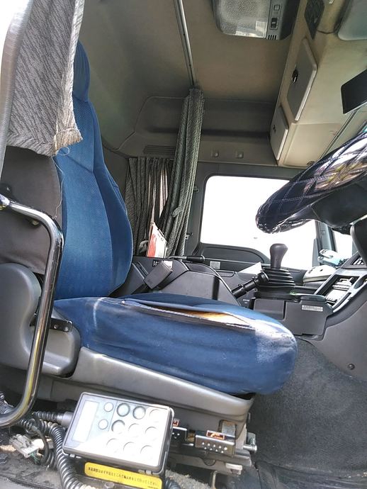 いすゞ ギガ 大型 トラクタ PKG-EXD52G8(3523) 11枚目