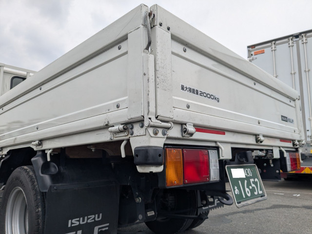 いすゞ エルフ 小型 平ボディ 2TG-NJR88AF(107468) 6枚目