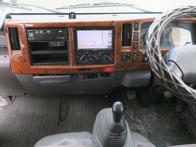 いすゞ エルフ 小型 バン TKG-NLR85AN(39345) 14枚目