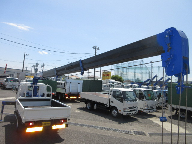 日野 デュトロ 小型 平ボディ（クレーン付） TKG-XZU685M(109798) 47枚目