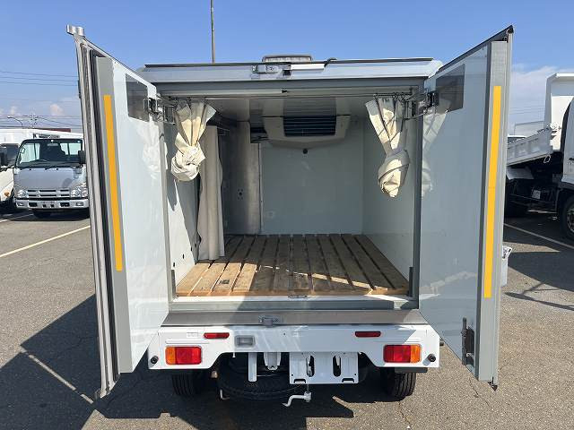 スズキ キャリィ 軽 冷蔵冷凍バン EBD-DA16T(78309) 10枚目