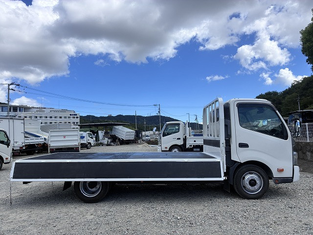 トヨタ ダイナ 小型 平ボディ 2RG-XZU712(111543) 12枚目