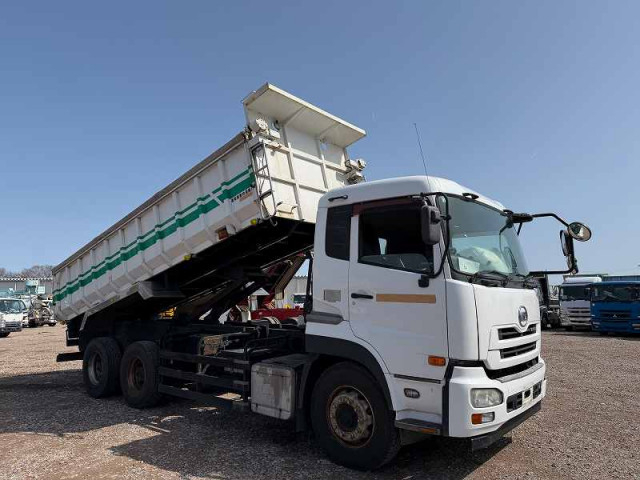 UDトラックス（日産） クオン 大型 土砂ダンプ LDG-CW5YL(102577) 7枚目