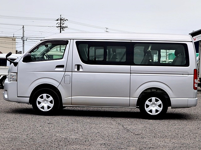 トヨタ ハイエース 小型 その他 CBA-TRH219W(109210) 9枚目