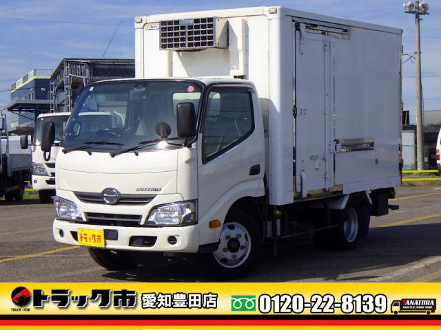 日野 デュトロ 小型 冷蔵冷凍バン TKG-XZC605M(90984) 1枚目