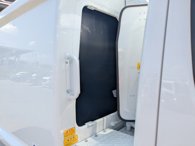 三菱ふそう キャンター 小型 塵芥車（プレス式） 2RG-FEAV0(108608) 66枚目