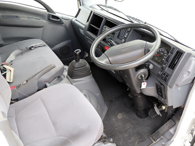 マツダ タイタン 小型 平ボディ（クレーン付） BDG-LMR85AR(75524) 33枚目