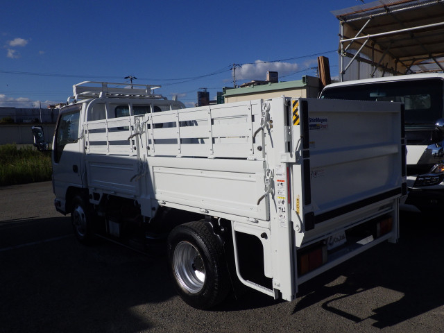 マツダ タイタン 小型 平ボディ TRG-LKR85A(112945) 2枚目