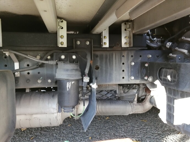 三菱ふそう キャンター 小型 冷蔵冷凍バン TKG-FEB50(4557) 35枚目