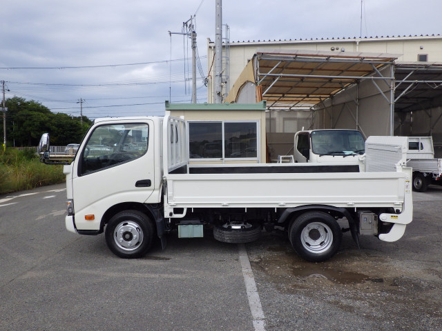 トヨタ ダイナ 小型 平ボディ TPG-XZC605(112094) 3枚目
