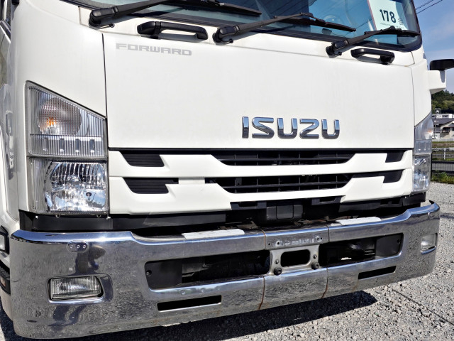 Isuzu forward Middle Wing body 2RG-FRR90T2(103878) 5枚目
