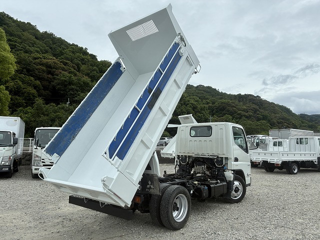 三菱ふそう キャンター 小型 土砂ダンプ 2RG-FBA60(110119) 8枚目