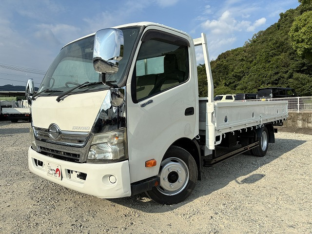 Hino dutro Small Flat body TKG-XZC710M(109359) 1枚目