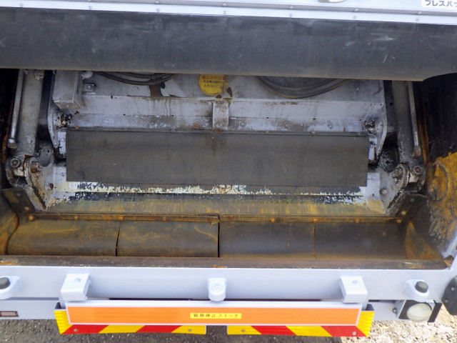 日野 デュトロ 小型 塵芥車（プレス式） 2RG-XZU702M(110074) 17枚目