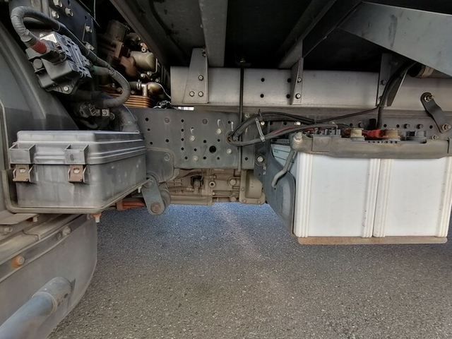 三菱ふそう キャンター 小型 バン PA-FE83DEY(5658) 24枚目