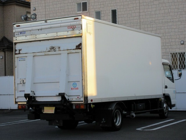 三菱ふそう キャンター 小型 バン KK-FE82EG(7723) 2枚目