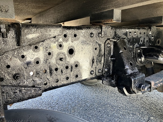 いすゞ エルフ 小型 平ボディ（クレーン付） TDG-NPS85AR(112801) 24枚目