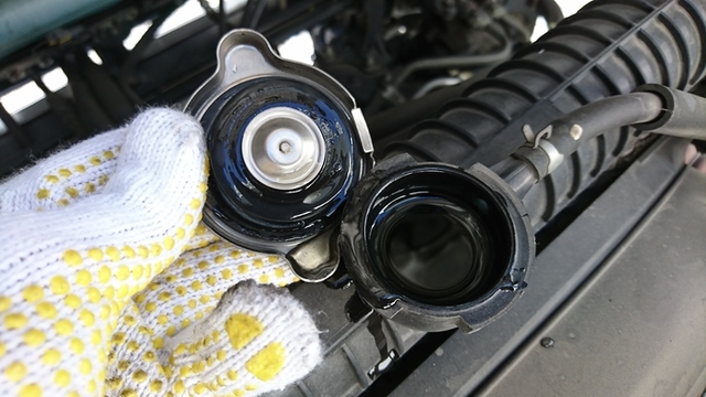 UDトラックス（日産） コンドル 中型 冷蔵冷凍バン SKG-MK38(1936) 37枚目