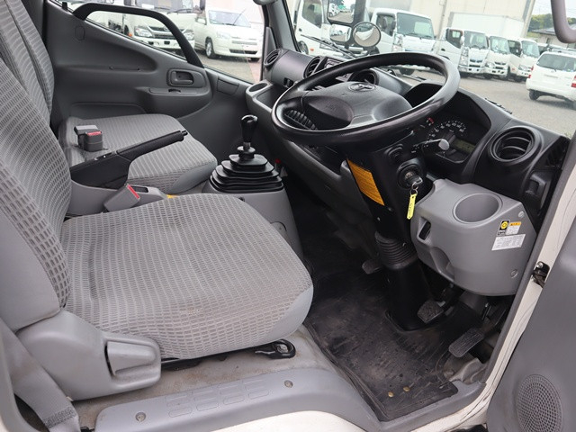 トヨタ ダイナ 小型 バン QDF-KDY231(85759) 33枚目