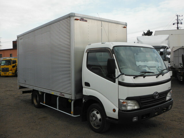 トヨタ ダイナ 小型 バン BDG-XZU414(5860) 2枚目