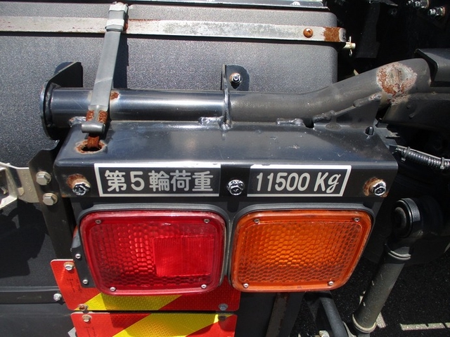 三菱ふそう スーパーグレート 大型 トラクタ QPG-FP64VDR(31751) 10枚目
