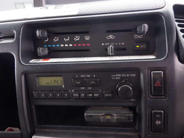 Hino dutro Small Box body PB-XZU411M(110838) 38枚目