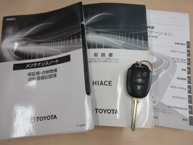 トヨタ ハイエース 小型 その他 3BA-TRH214W(105655) 5枚目
