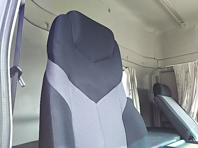 日野 プロフィア 大型 トラクタ QPG-SH1EDDG(7542) 22枚目