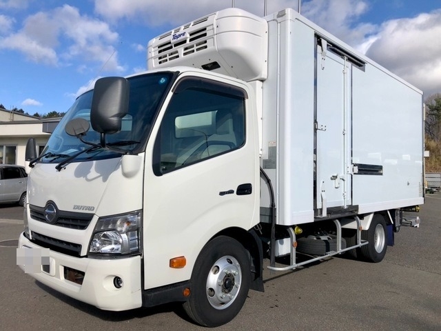 日野 デュトロ 小型 冷蔵冷凍バン TKG-XZU712M(55804) 1枚目