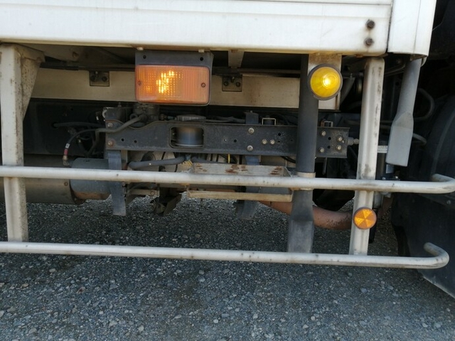 UDトラックス（日産） コンドル 中型 冷蔵冷凍バン PB-MK36B(5670) 52枚目