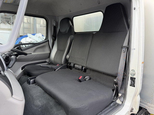 日産自動車 アトラス 小型 バン TRG-FEA5W(110090) 45枚目
