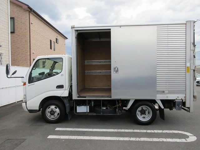トヨタ ダイナ 小型 バン KK-XZU306(3541) 20枚目
