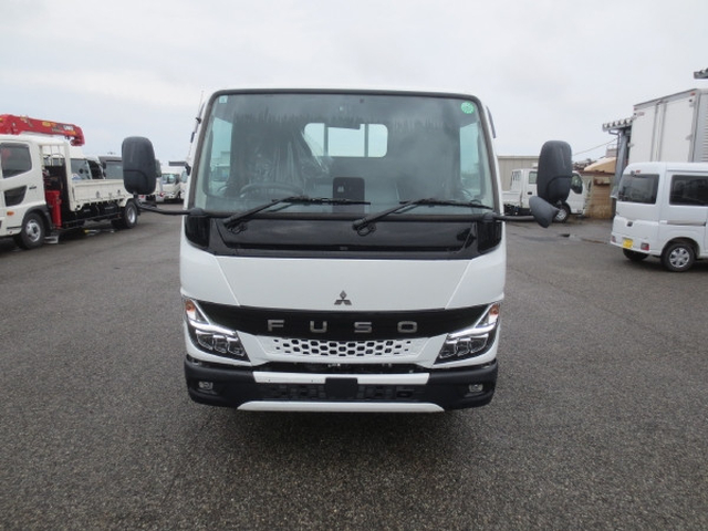 三菱ふそう キャンター 小型 平ボディ 2RG-FBAV0(104709) 6枚目