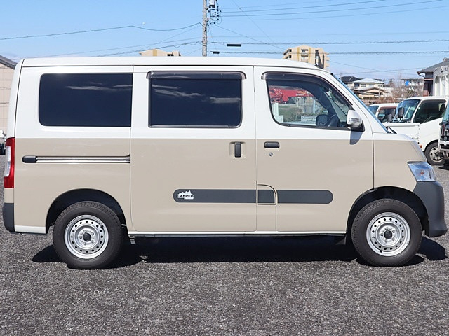 トヨタ タウンエース 小型 バン 5BF-S413M(101715) 8枚目
