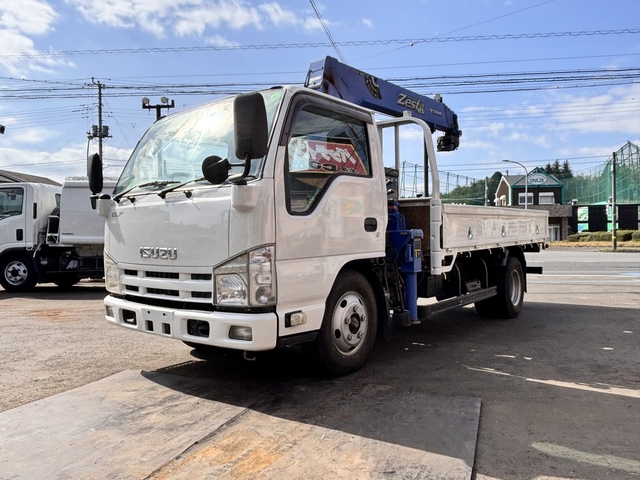 Isuzu elf Small Crane equipped trucks TKG-NKR85AR(108117) 1枚目