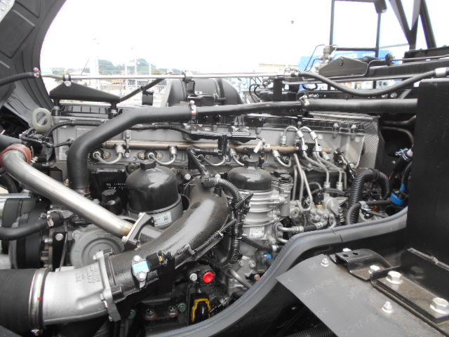 三菱ふそう スーパーグレート 大型 コンテナ専用車 2PG-FV70HY(3854) 35枚目