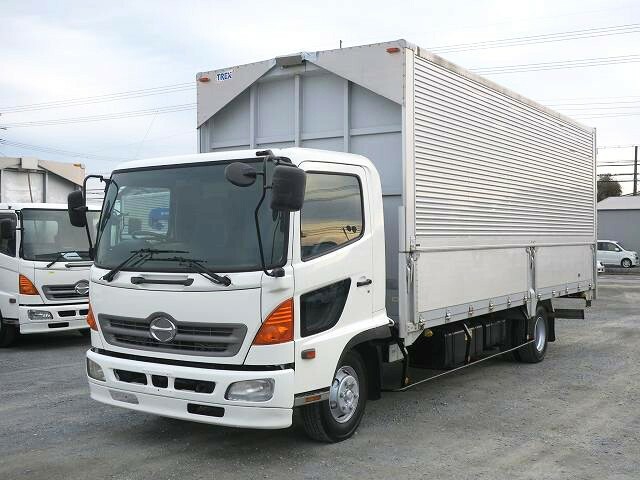 日野 レンジャー 中型 ウィング BDG-FC6JLWA(38804) 1枚目
